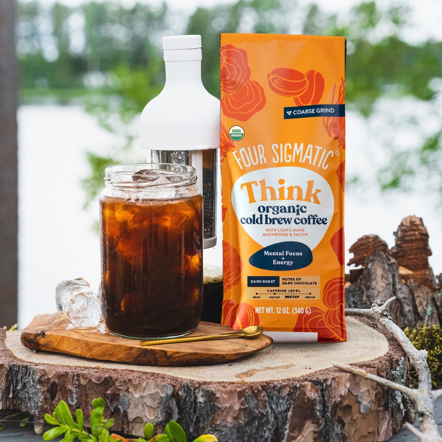 cold-brew-bottle-b3 Cold_Brew_Lifestyle_Photos_Outdoor_2024.jpg
