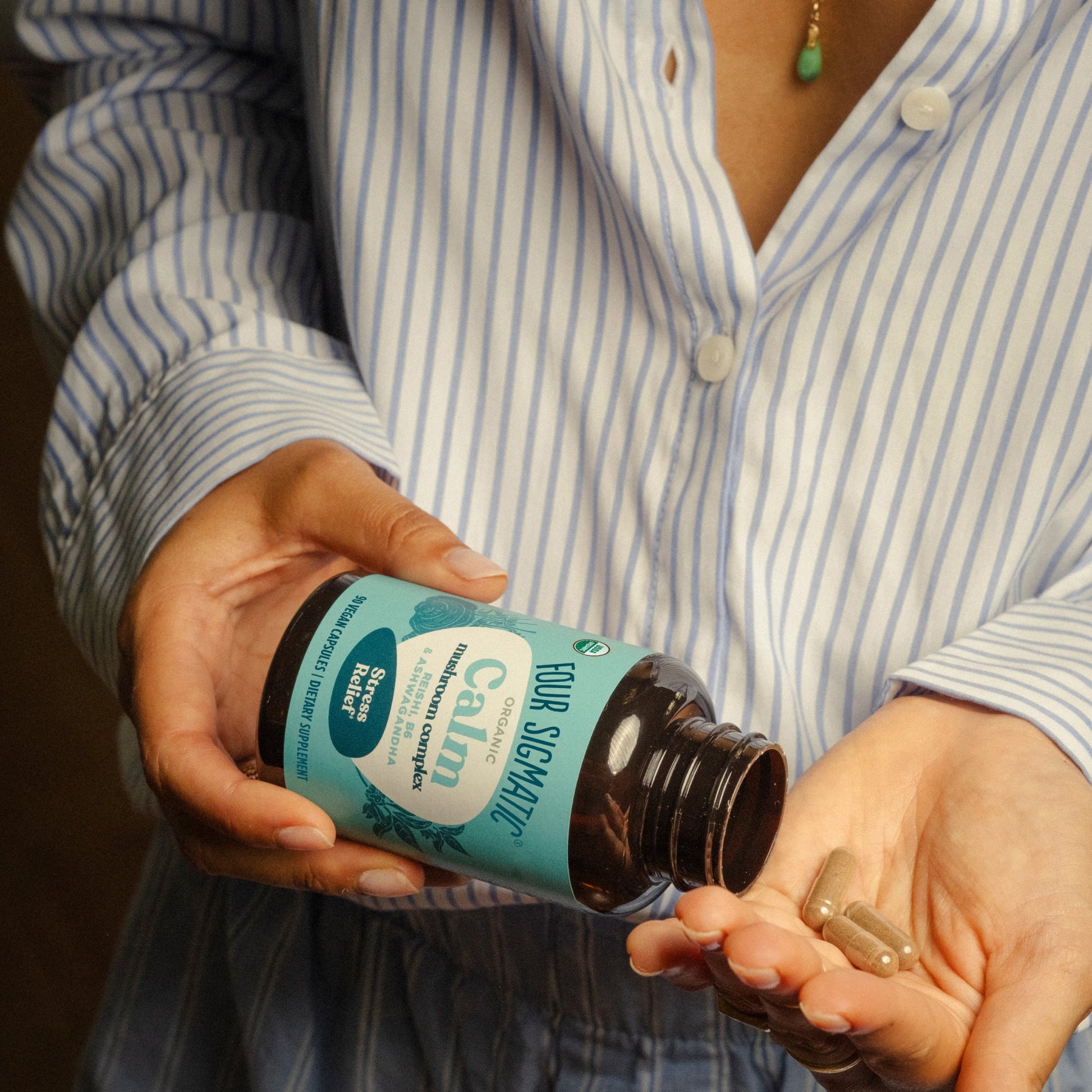 calm-capsules-l6 calm-capsule-2.jpg