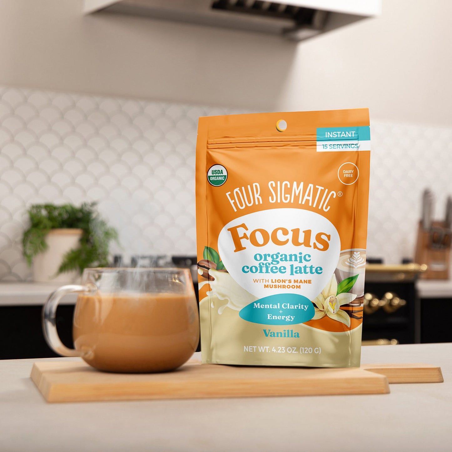 focus-organic-coffee-latte-vanilla-r0 focus-latte-vanilla-lifestyle2.jpg