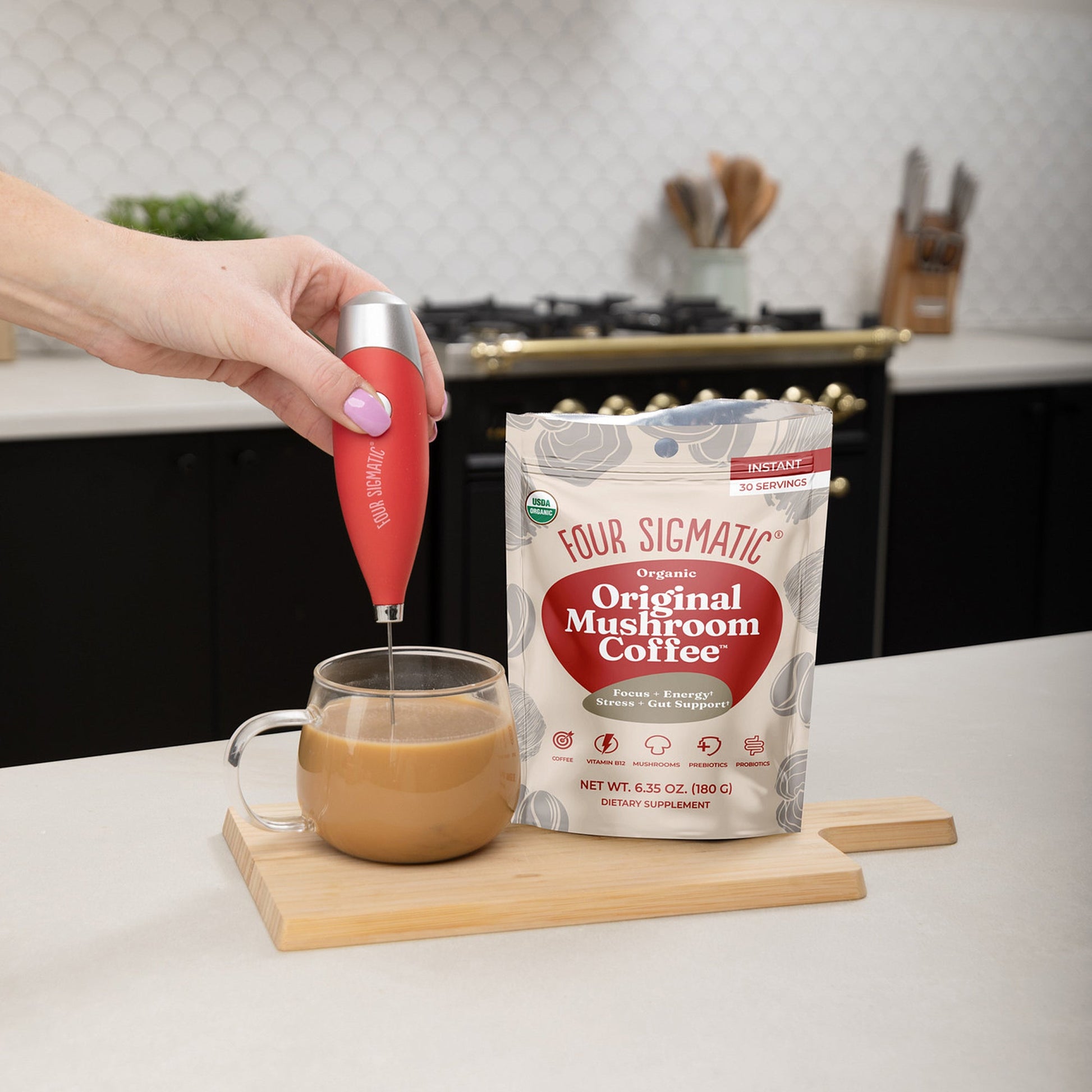 original-mushroom-coffeetm-y2 ogm-instant-ms-lifestyle2-2026_74863389-d0cf-464c-a566-c5b3c194e85d.jpg